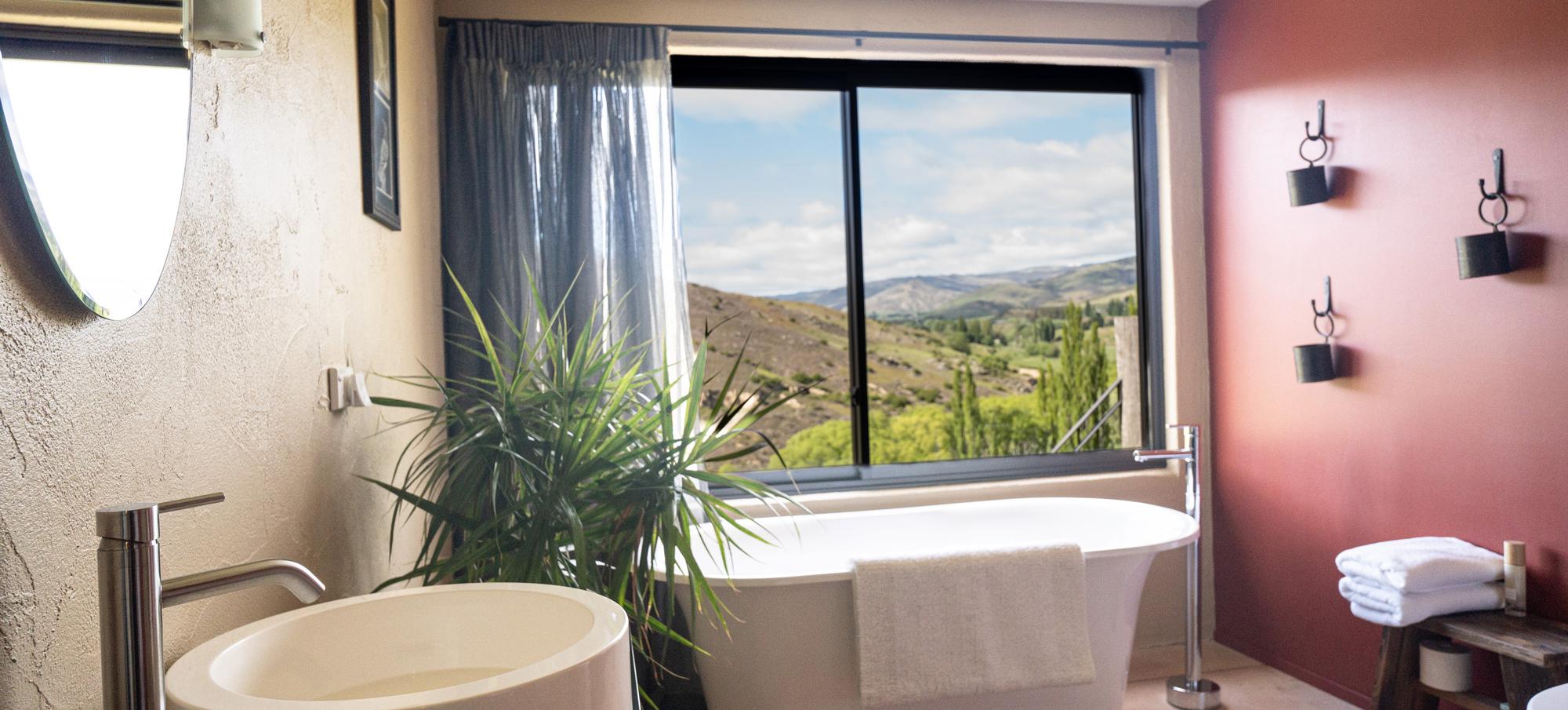 Bellbird Suite Bathroom Details