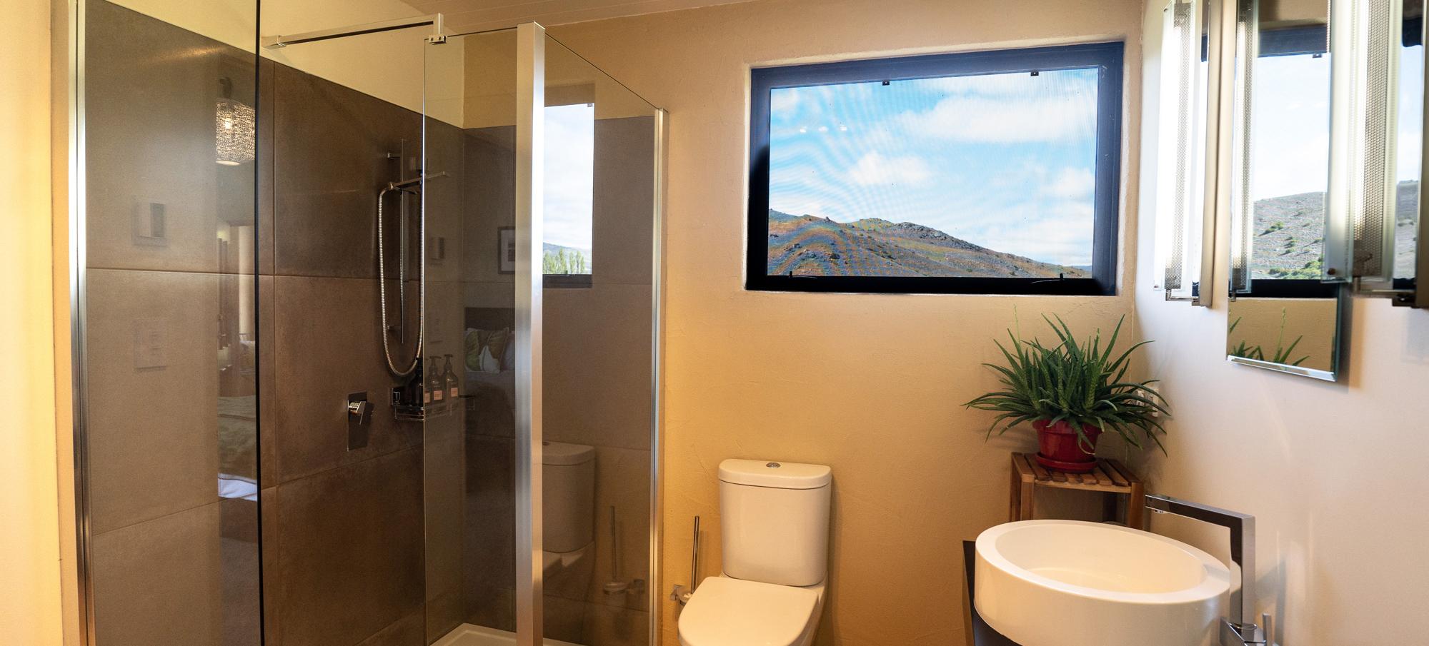 Shower Tui Suite